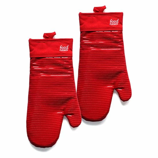 Food Network™ Silicone Oven Mitt Set Gray Tornado 4 Food Network™ Silicone Oven Mitt Set Gray Tornado - Image 2