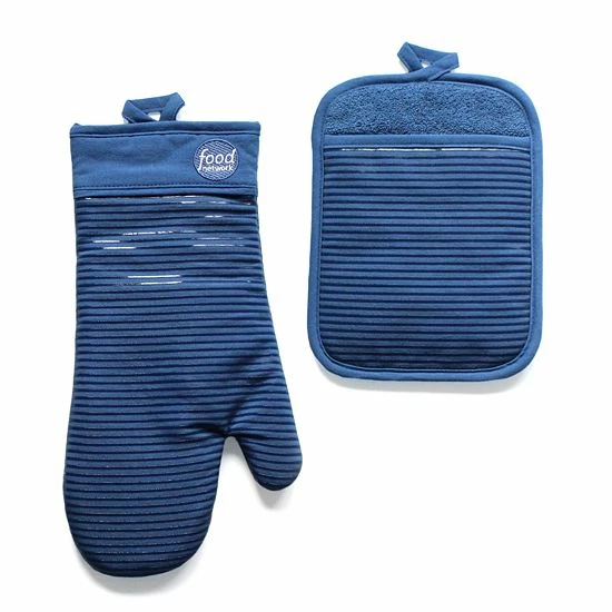 Food Network™ Silicone Oven Mitt & Pot Holder Set Royal Blue 8 Food Network™ Silicone Oven Mitt & Pot Holder Set Royal Blue - Image 6